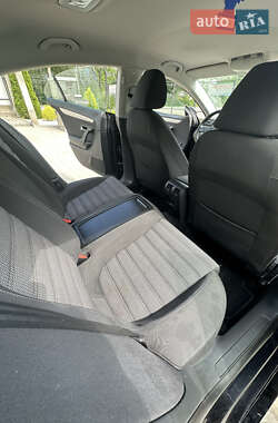 Купе Volkswagen CC / Passat CC 2010 в 