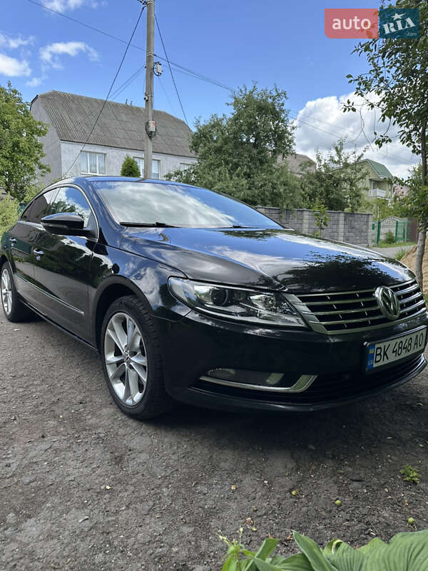 Купе Volkswagen CC / Passat CC 2013 в Ровно