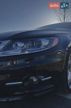 Купе Volkswagen CC / Passat CC 2013 в 