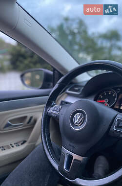 Купе Volkswagen CC / Passat CC 2013 в 