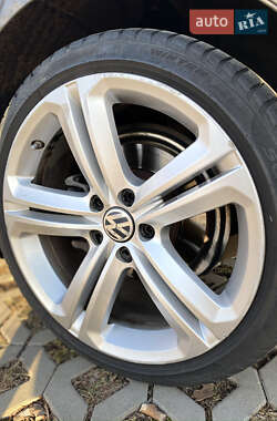 Купе Volkswagen CC / Passat CC 2013 в 