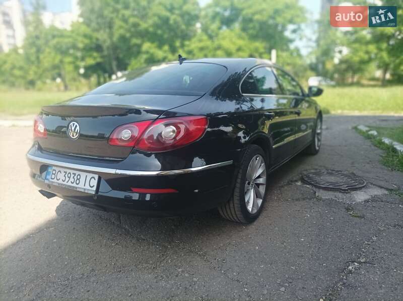 Купе Volkswagen CC / Passat CC 2008 в Дрогобичі