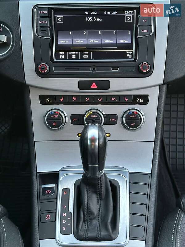 Купе Volkswagen CC / Passat CC 2012 в Ровно