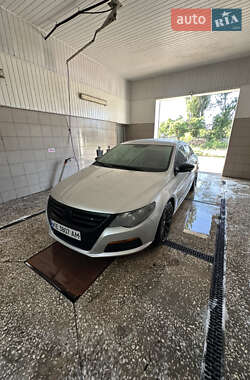 Купе Volkswagen CC / Passat CC 2010 в Кривому Розі