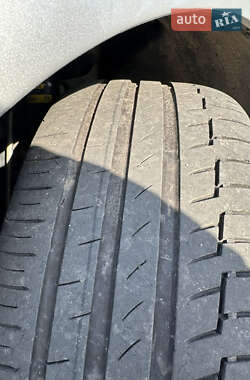 Купе Volkswagen CC / Passat CC 2010 в 