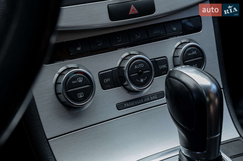 Купе Volkswagen CC / Passat CC 2013 в Львове фото 10 Купе Volkswagen CC / Passat CC 2013 в Львове