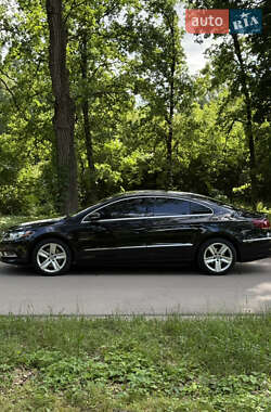 Купе Volkswagen CC / Passat CC 2014 в 