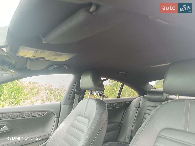 Купе Volkswagen CC / Passat CC 2011 в Львове