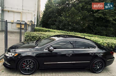 Купе Volkswagen CC / Passat CC 2012 в Львове