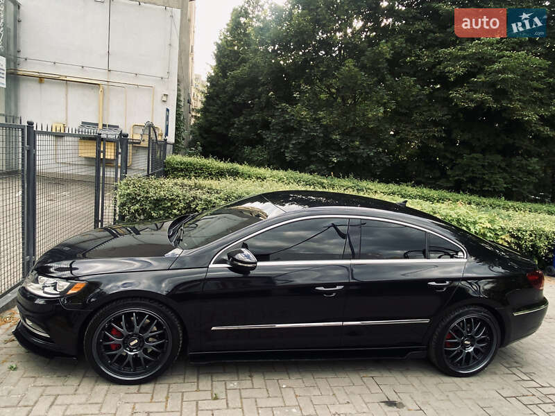 Купе Volkswagen CC / Passat CC 2012 в Львове