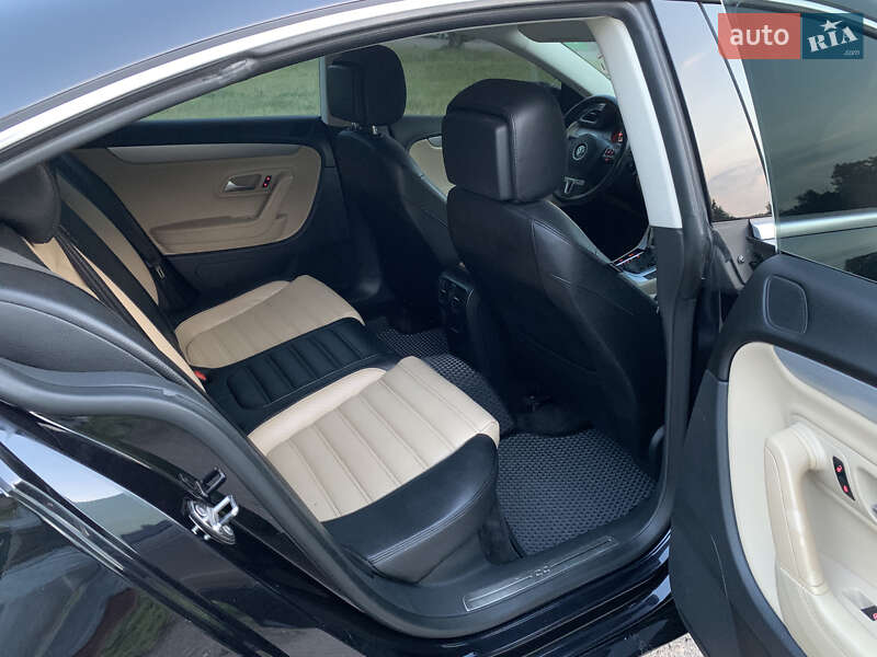 Купе Volkswagen CC / Passat CC 2012 в Сумах
