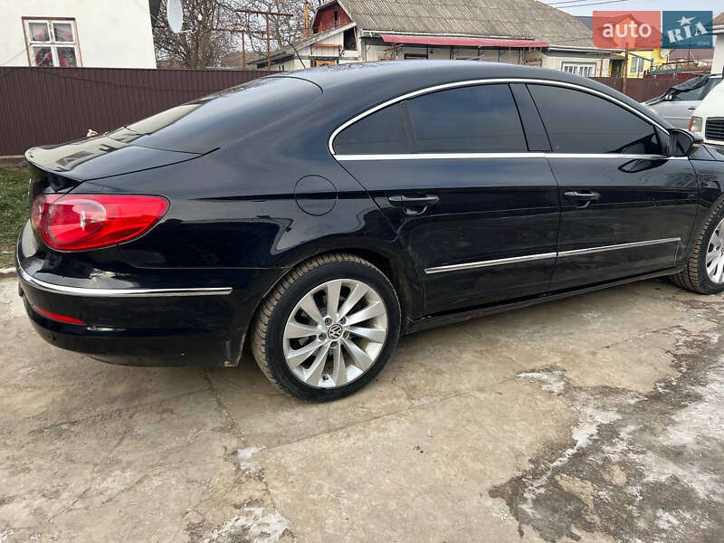 Купе Volkswagen CC / Passat CC 2009 в Залещиках