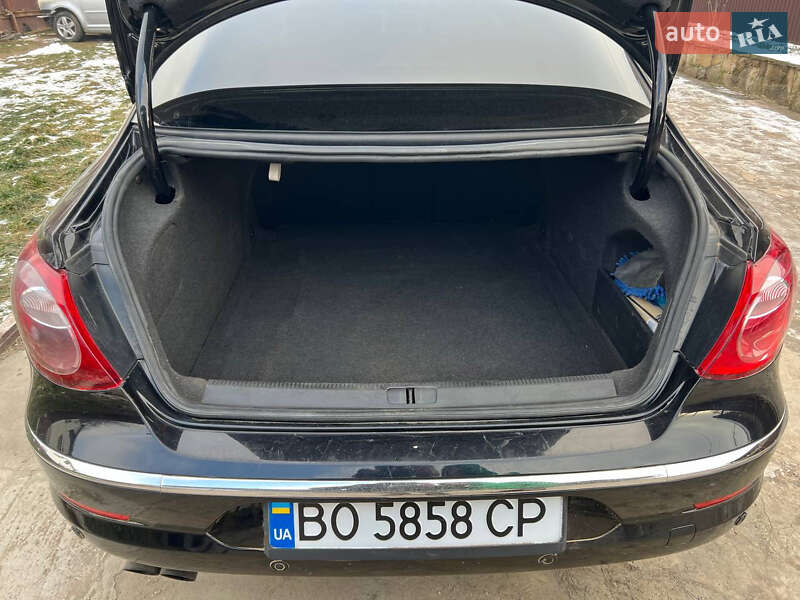 Купе Volkswagen CC / Passat CC 2009 в Залещиках