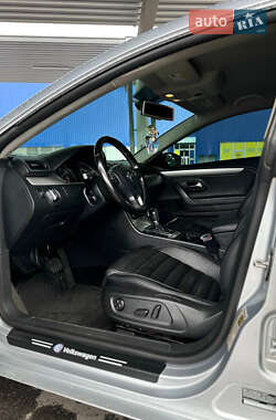 Купе Volkswagen CC / Passat CC 2011 в 