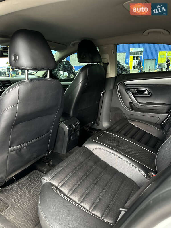 Купе Volkswagen CC / Passat CC 2011 в Запорожье