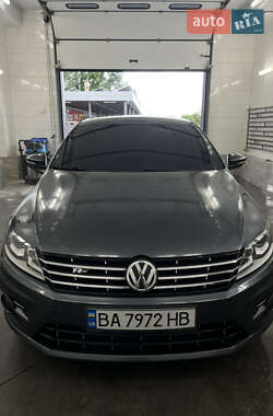 Купе Volkswagen CC / Passat CC 2013 в Олександрії