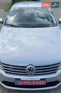Купе Volkswagen CC / Passat CC 2015 в 