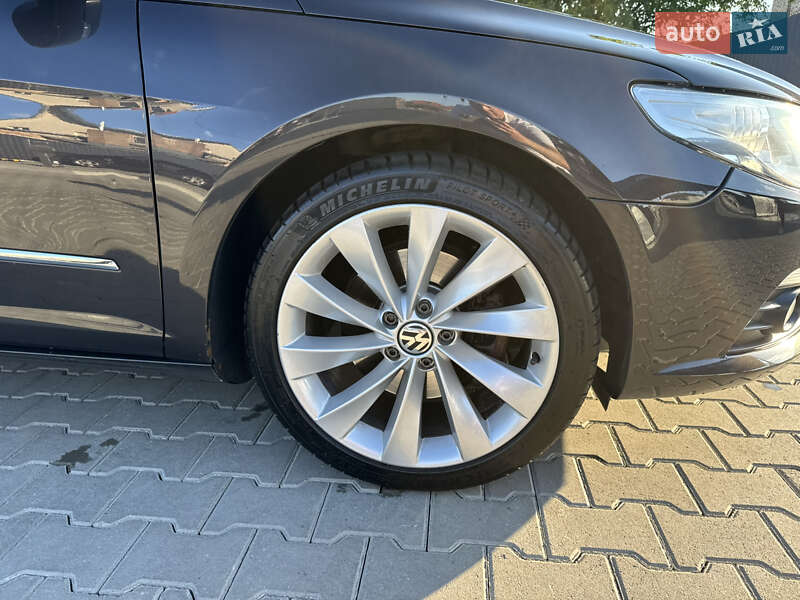 Купе Volkswagen CC / Passat CC 2009 в Луцке