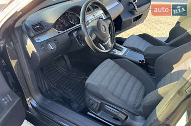 Купе Volkswagen CC / Passat CC 2009 в 