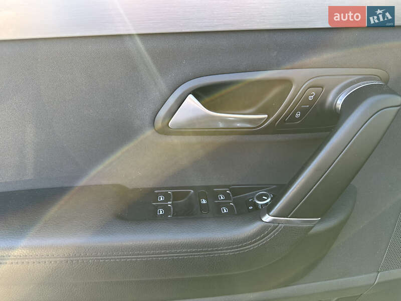 Купе Volkswagen CC / Passat CC 2009 в Луцке