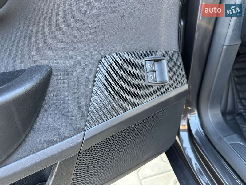 Купе Volkswagen CC / Passat CC 2009 в Луцке