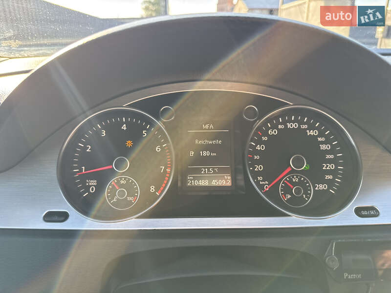 Купе Volkswagen CC / Passat CC 2009 в Луцке