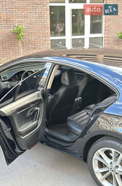 Купе Volkswagen CC / Passat CC 2010 в 