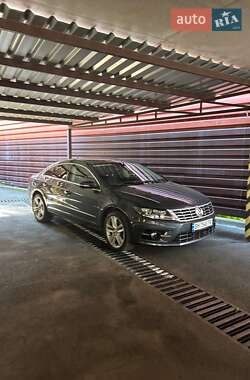 Купе Volkswagen CC / Passat CC 2012 в 