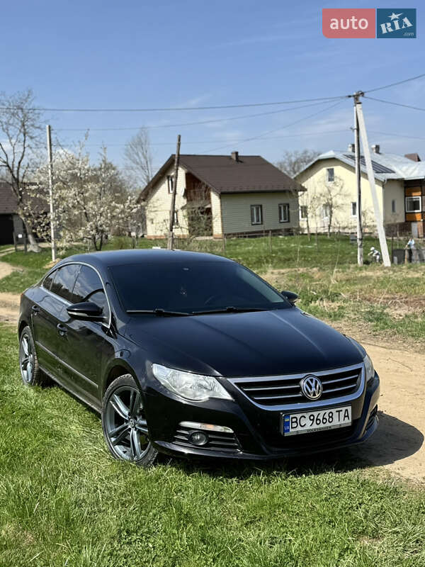 Купе Volkswagen CC / Passat CC 2008 в Бориславе