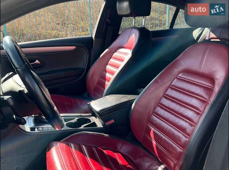 Купе Volkswagen CC / Passat CC 2015 в Львові