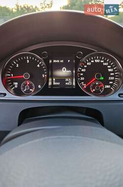 Купе Volkswagen CC / Passat CC 2014 в 