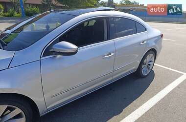 Купе Volkswagen CC / Passat CC 2012 в 