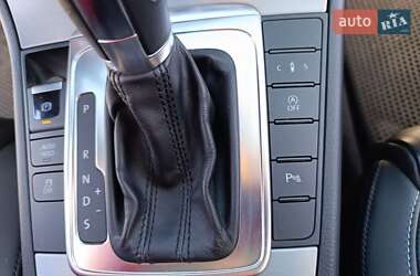 Купе Volkswagen CC / Passat CC 2012 в 