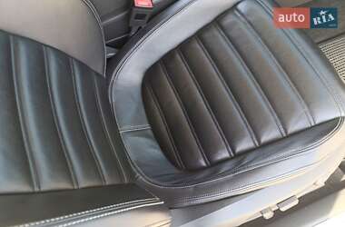 Купе Volkswagen CC / Passat CC 2012 в 