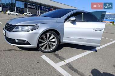 Купе Volkswagen CC / Passat CC 2012 в 