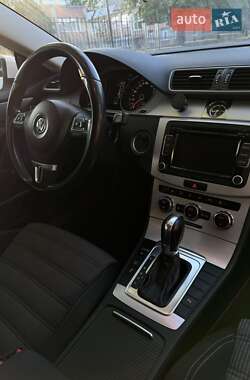 Купе Volkswagen CC / Passat CC 2012 в 