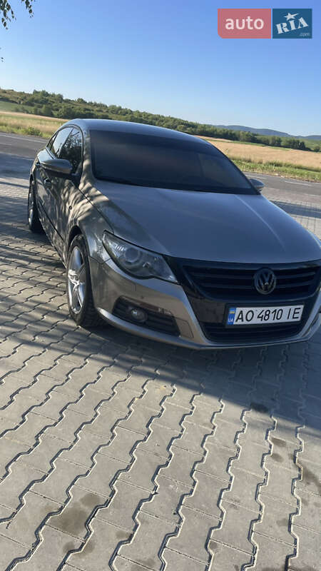 Volkswagen CC / Passat CC 2010