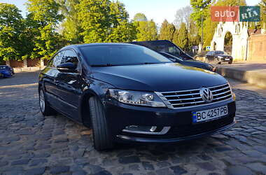 Купе Volkswagen CC / Passat CC 2013 в Львові