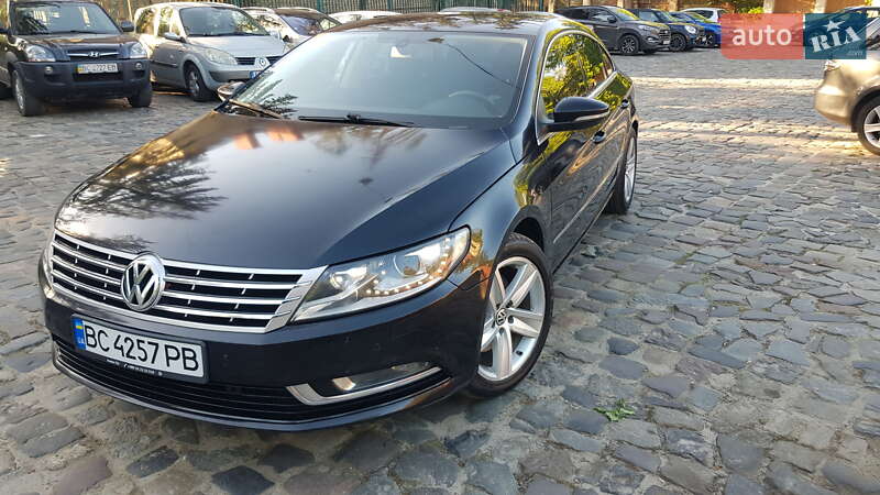 Купе Volkswagen CC / Passat CC 2013 в Львові