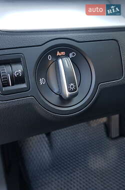 Купе Volkswagen CC / Passat CC 2013 в 