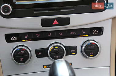 Купе Volkswagen CC / Passat CC 2013 в 