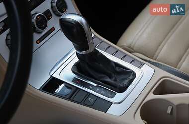 Купе Volkswagen CC / Passat CC 2013 в 