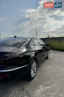 Купе Volkswagen CC / Passat CC 2009 в 