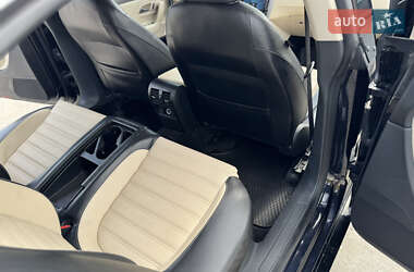 Купе Volkswagen CC / Passat CC 2009 в 