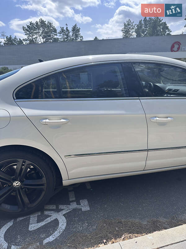 Купе Volkswagen CC / Passat CC 2012 в Житомирі
