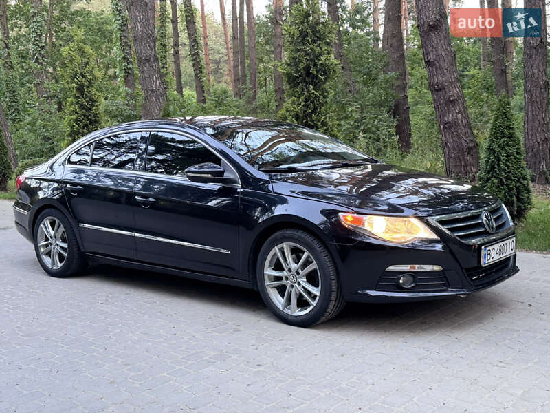 Купе Volkswagen CC / Passat CC 2008 в Львове