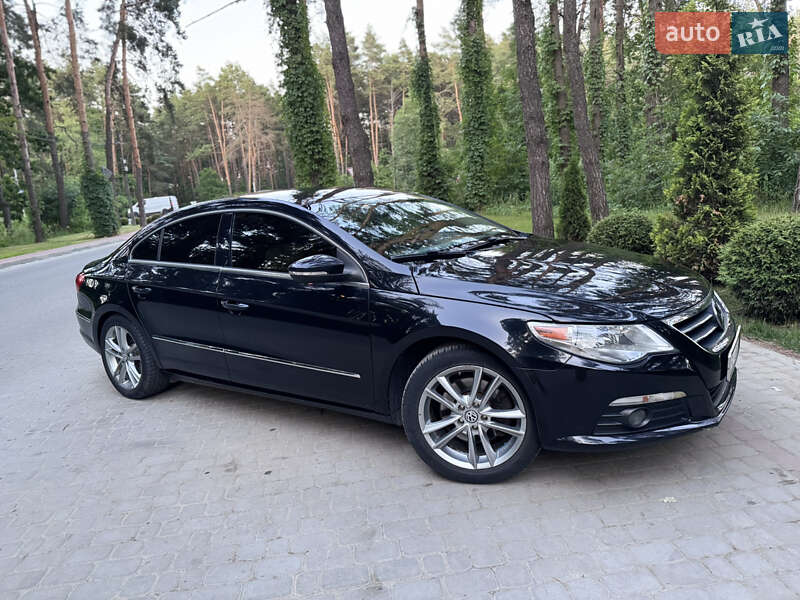 Купе Volkswagen CC / Passat CC 2008 в Львове