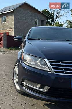 Купе Volkswagen CC / Passat CC 2014 в 