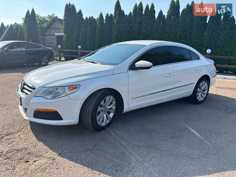 Купе Volkswagen CC / Passat CC 2010 в 
