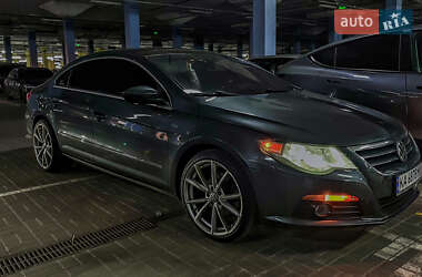 Купе Volkswagen CC / Passat CC 2009 в Киеве